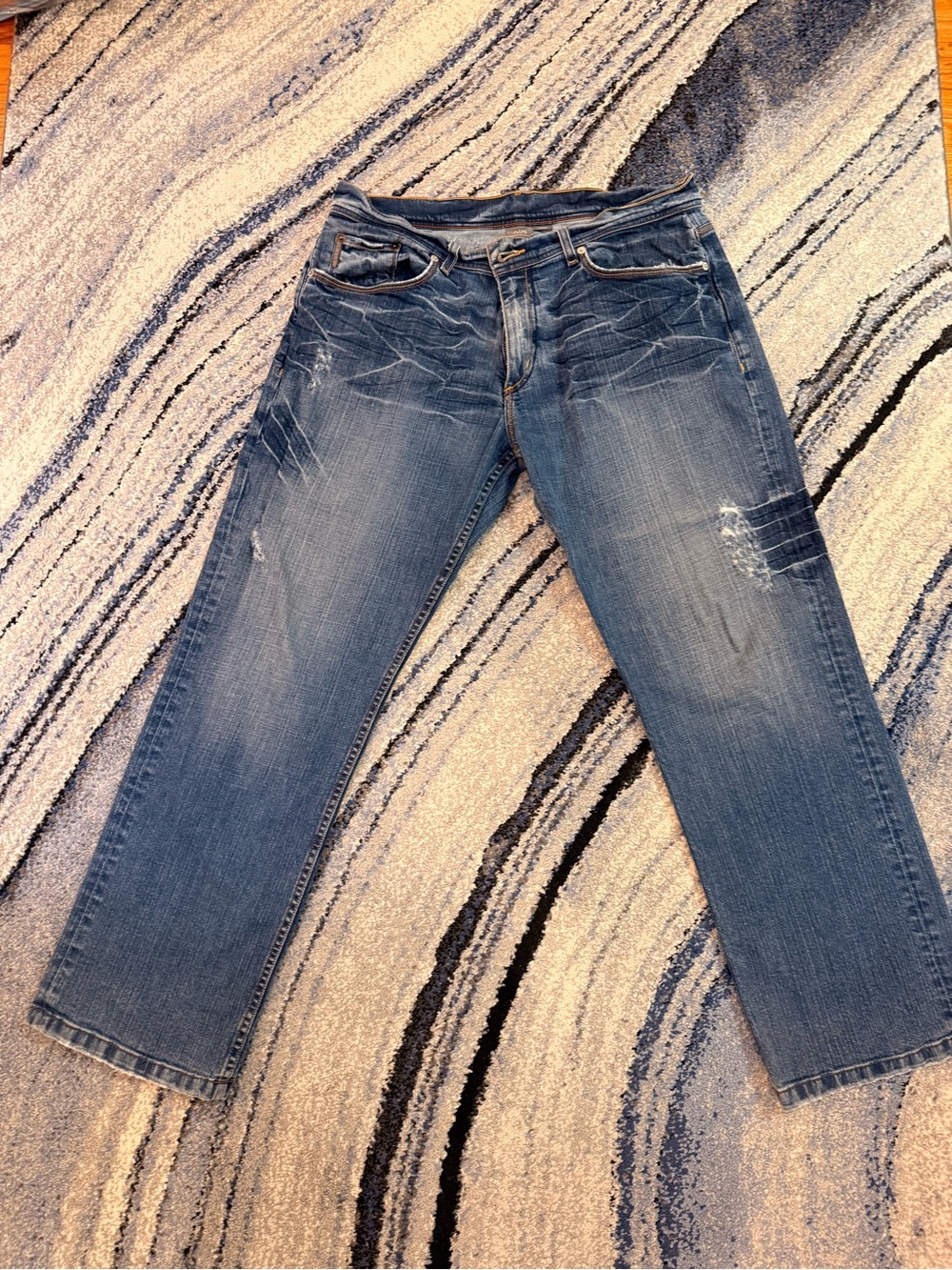 Armani Exchange Men's Faded Blue Relaxed Jeans